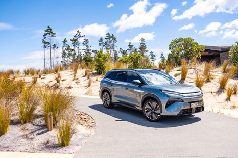 2026 BYD Sealion 8 review, quick drive