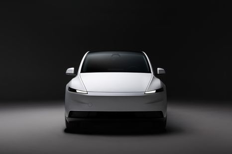 Tesla's updated Full Self-Driving system arrives in Australia