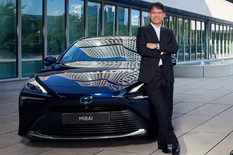 Toyota executive wants all Japanese automakers to collaborate amid China's rise