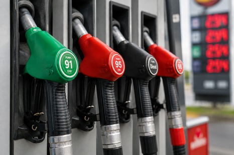 Fuel boss expects $3/L petrol as economists warn pain is far form over