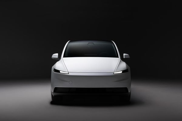 Tesla's updated Full Self-Driving system arrives in New Zealand