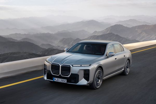 Updated BMW 7 Series super sedan pricing, timing confirmed