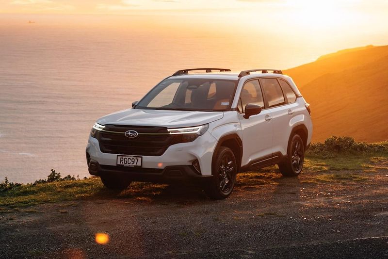 Subaru Hero