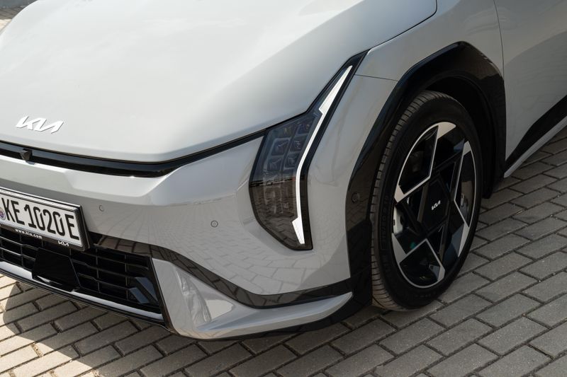 Kia EV4 Image