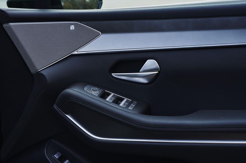 BYD Sealion 8 Image