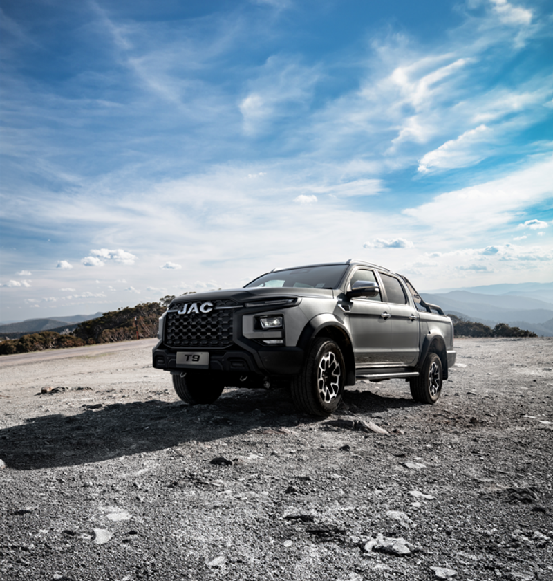 JAC T9 Image