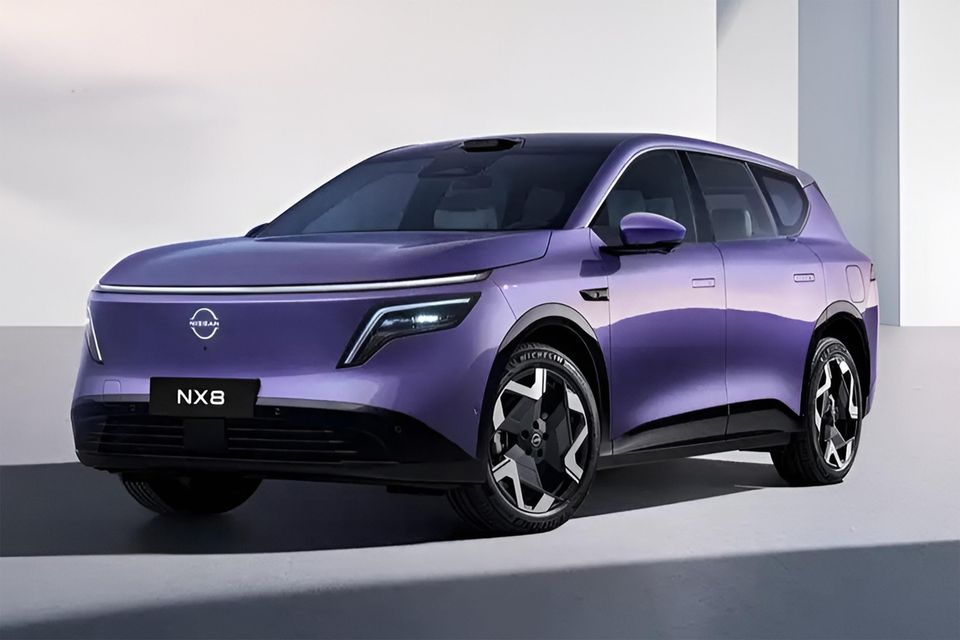 Nissan NX8