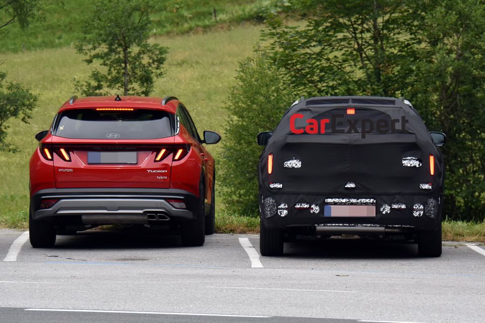Current- and new-generation Hyundai Tucson SUVs