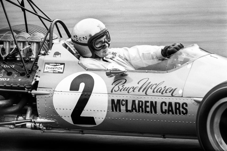 Bruce McLaren racing his McLaren-Ford M7A in 1968.